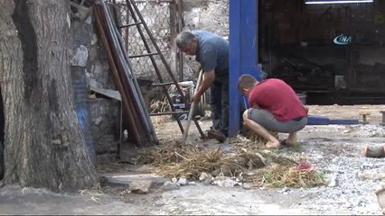 Selin Yaraları Sarılıyor