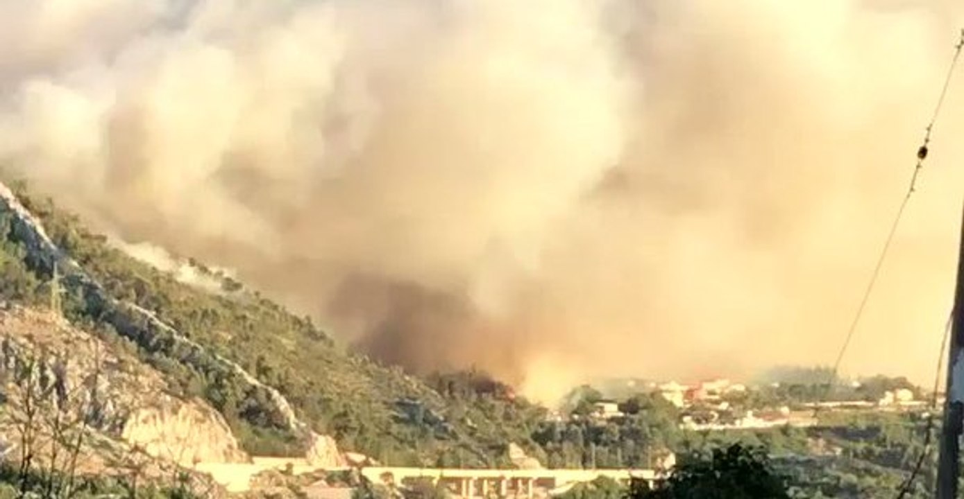 Wildfires Cause Havoc in Croatia, Threatening Suburbs of Split