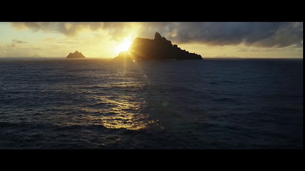 Star Wars- The Last Jedi Official Teaser - YouTube