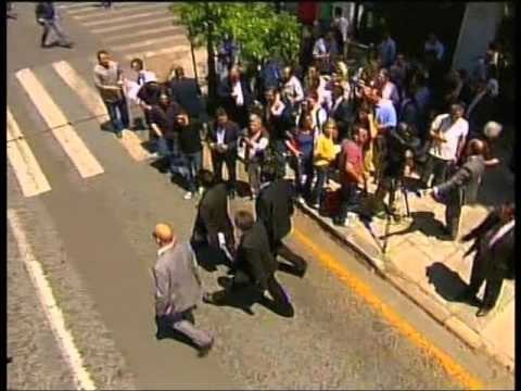 VIJOJNE NEGOCIATAT GREQIA ENDE PA NJE MARREVESHJE KOALICIONI QEVERISES LAJM