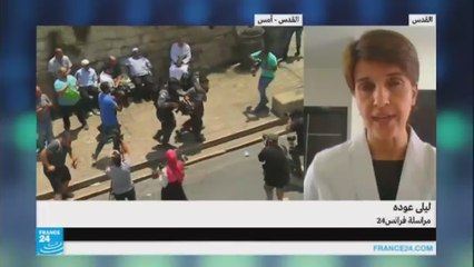 الفلسطينيون يرفضون الدخول للصلاة عبر بوابات إلكترونية