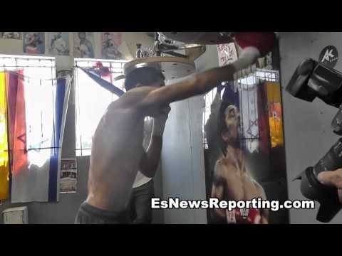 leo santa cruz working out