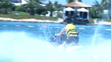 Emre Kaya'nın Jet Sky ve Paraşütle İmtihanı