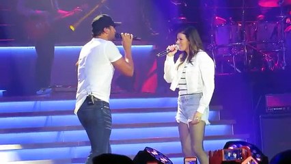 Luke Bryan Home Alone Tonight ( feat. Karen Fairchild) Live @ BB&T Pavilion