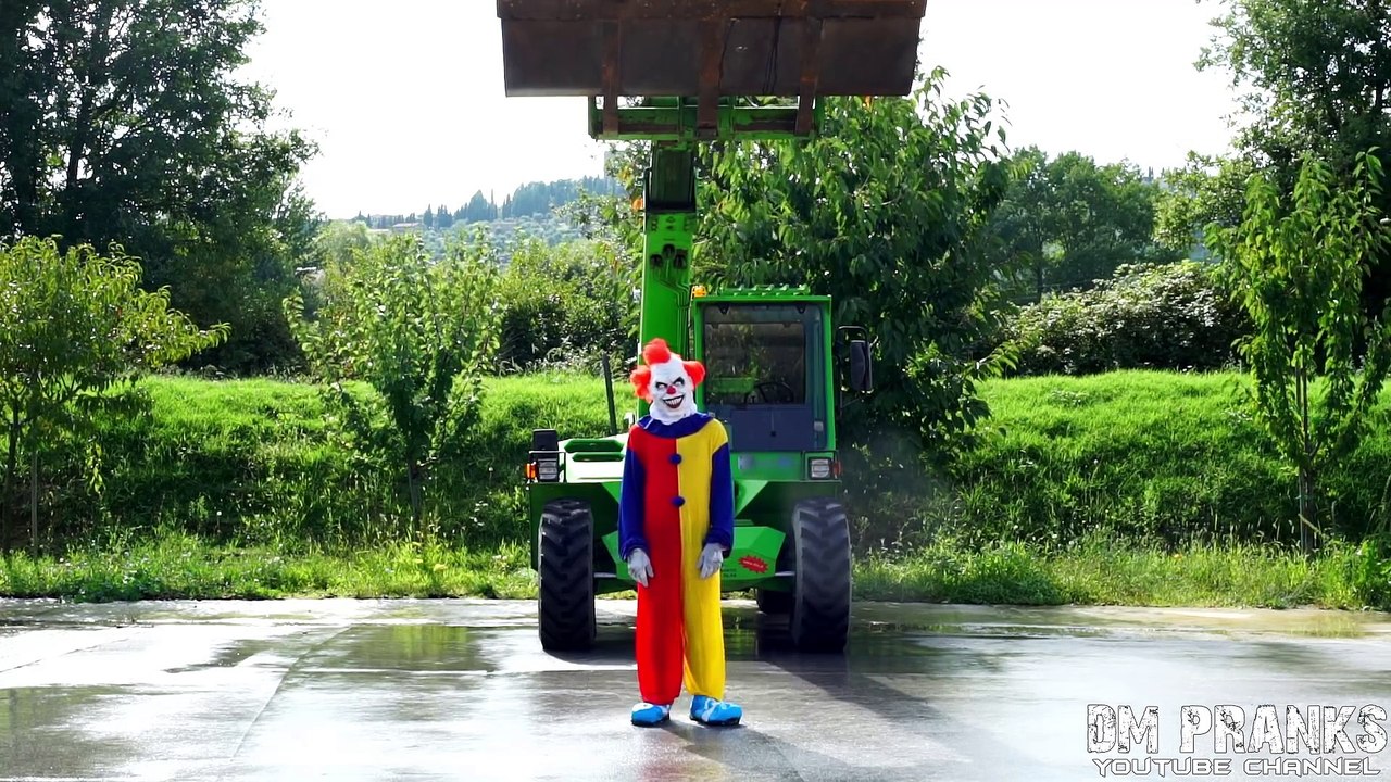 Killer Clown ALS Ice Bucket Challenge! #IceBucketChallenge #strikeoutals
