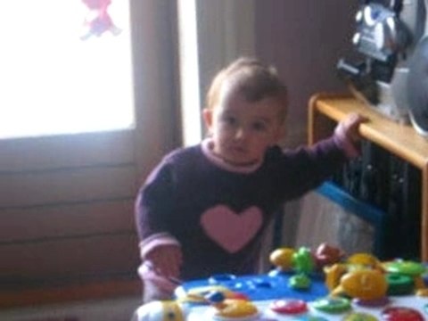 Maéline - 17 mois 18 jours