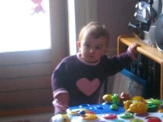 Maéline - 17 mois 18 jours