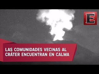 Volcán Popocatépetl con fuerte actividad incandescente