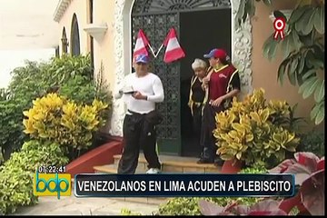 Se formaron largas colas de venezolanos en Lima que votaron en plesbicito