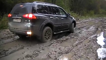 Pajero sport offroad