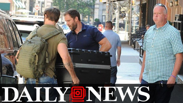 Fans freaking that Taylor Swift possibly travels in a suitcase