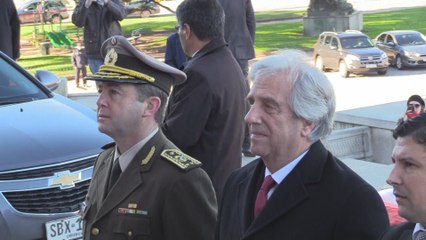 Uruguay celebra 187 años de su Constitución