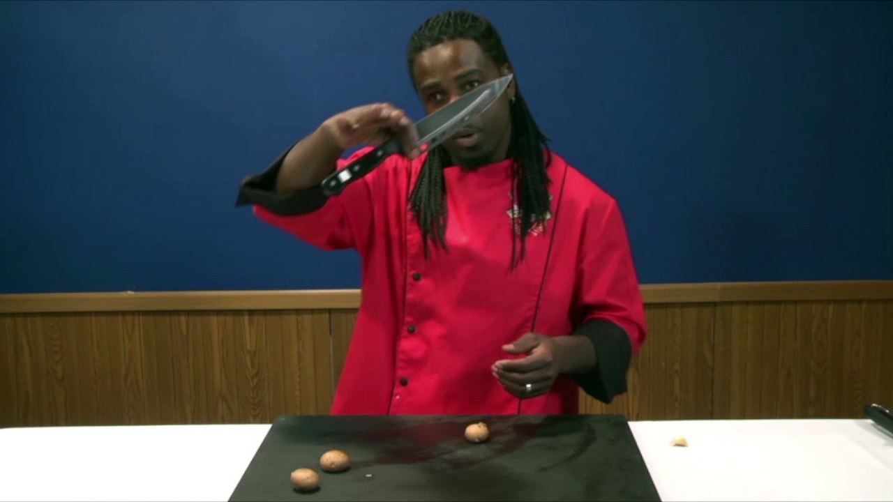 Knife Skills 101 - Mushrooms