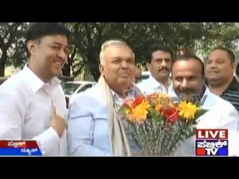 Bengaluru: ರಾಮಲಿಂಗಾರೆಡ್ಡಿ ಮತ್ತು ಮೇಯರ್ ರಿಂದ ರಸ್ತೆ ಗುಂಡಿಗಳ ತಪಾಸಣೆ