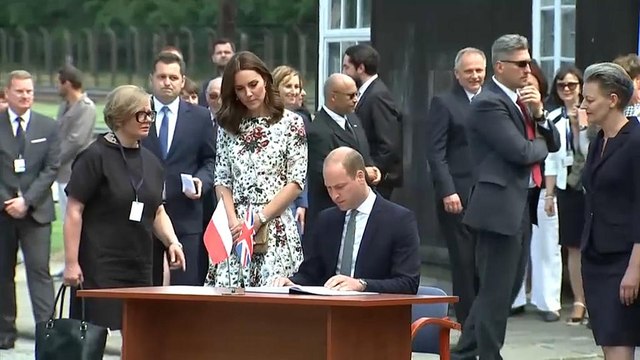 Los Duques de Cambridge conmovidos por su visita a Polonia