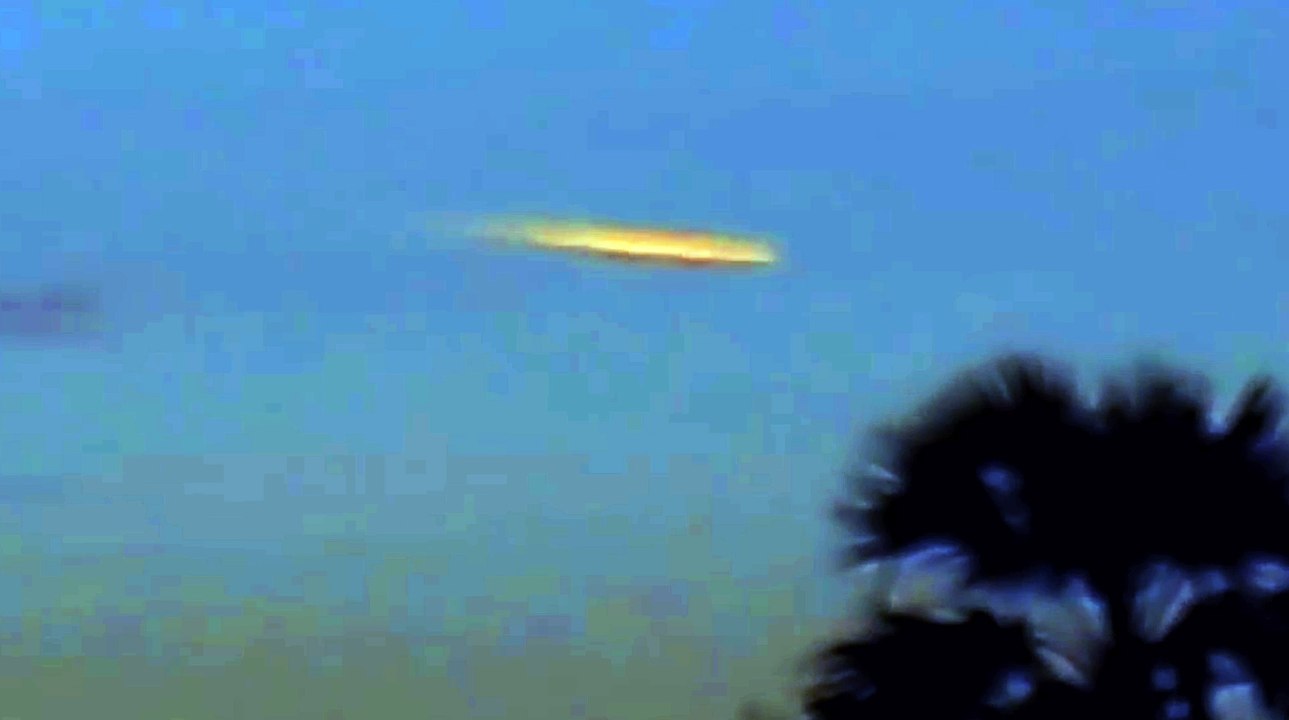 Golden UFO Over India