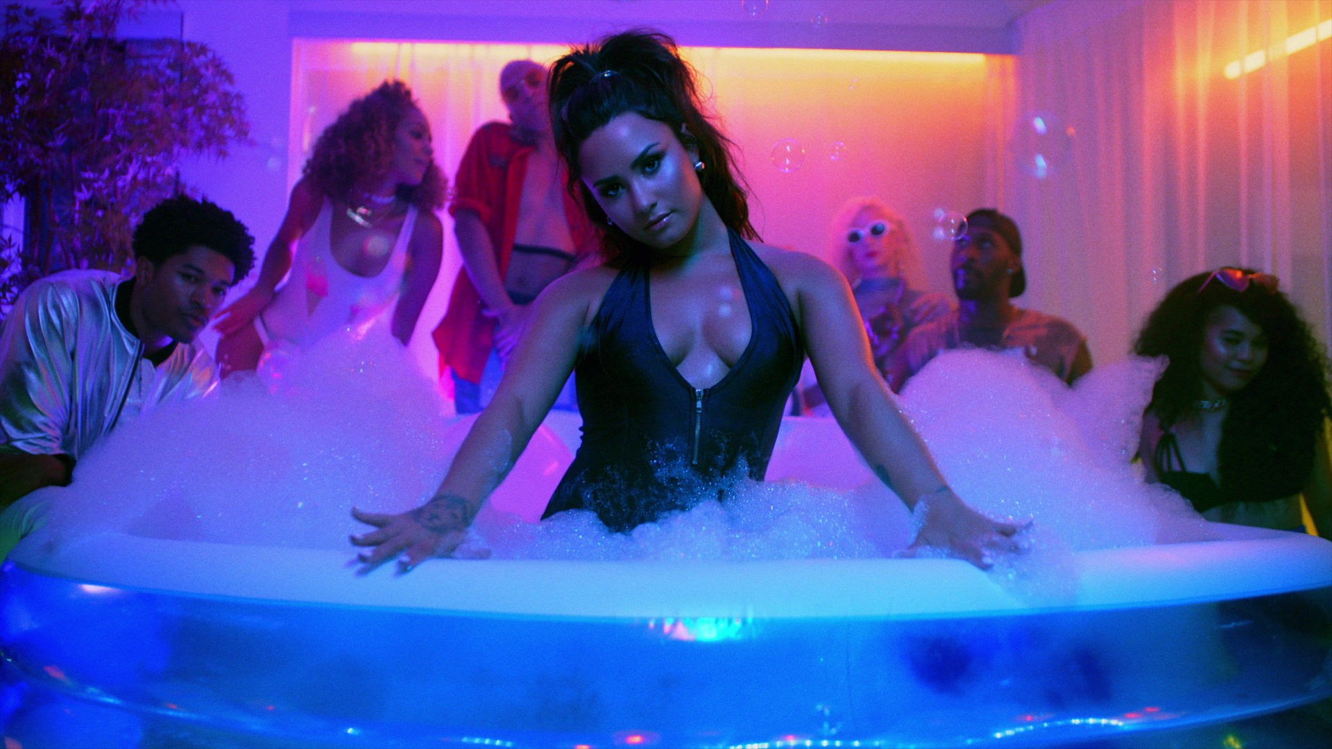 Demi Lovato - Sorry Not Sorry - video Dailymotion
