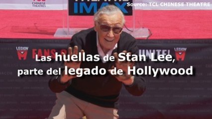 Stan Lee deja huella en el Teatro Chino de Hollywood