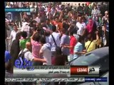 #غرفة_الأخبار | اشتباكات بين مؤيدي ومعارضي مبارك امام مقر محاكمته بأكاديمية الشرطة