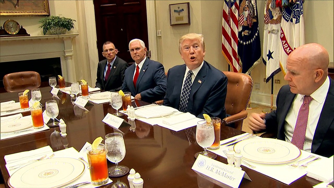 Trump 'enttäuscht' über Schlappe bei Gesundheitsreform