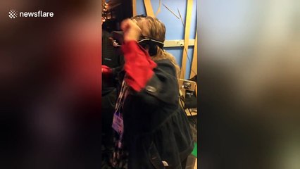 Mother has hilarious reaction to virtual reality game