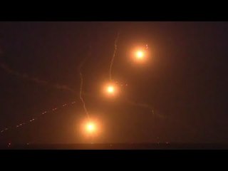 DPR drills: E. Ukraine rebels perform night military exercise near Ilovaisk