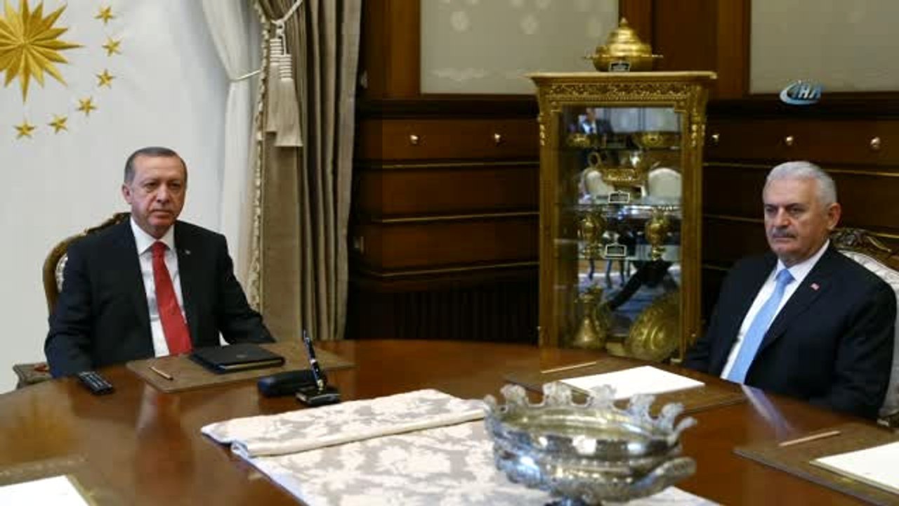 Cumhurbaşkanı Erdoğan ile Başbakan Binali Yıldırım'ın Görüşmesi Başladı