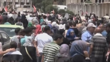 عودة النازحين لحي الوعر رغم سيطرة قوات النظام