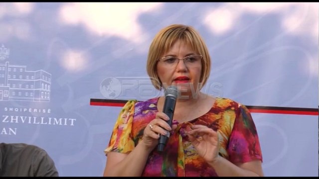 Ora News - Lame thirrje banorëve: Na informoni për pallatet e braktisura nga pronarët