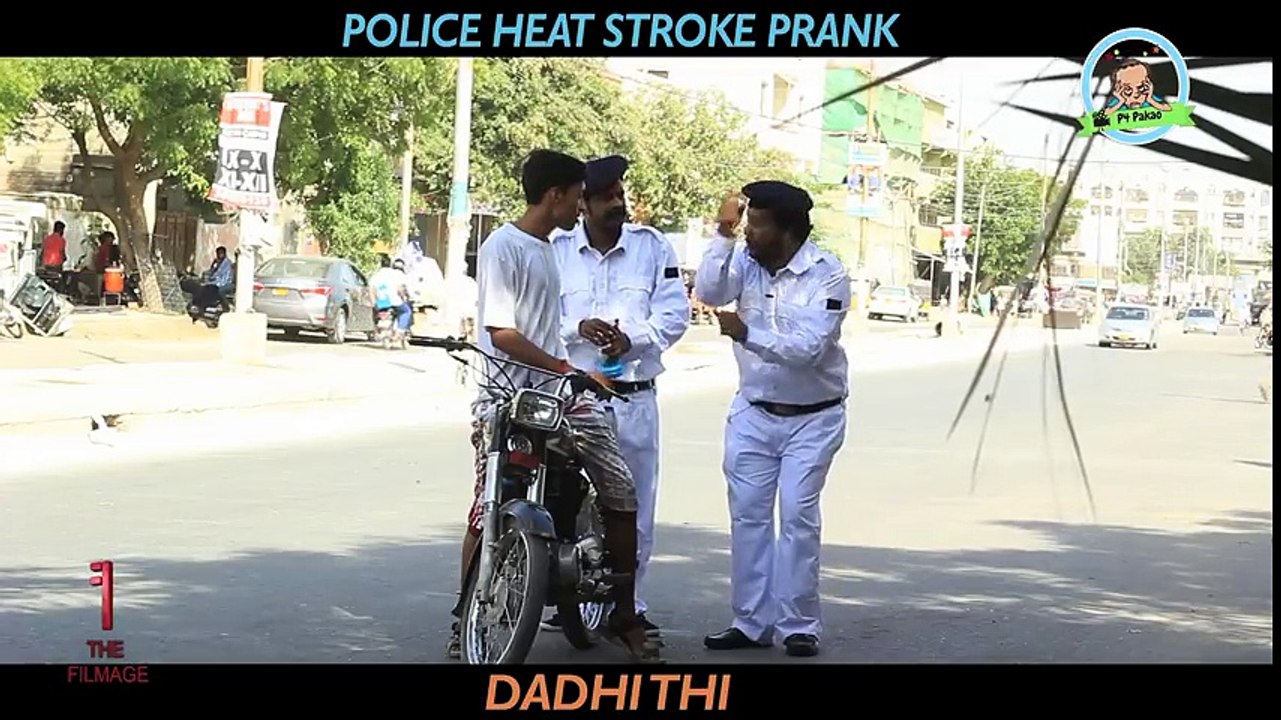 Police Heat Stroke Prank   By Nadir Ali & Asim Sanata in P4 Pakao