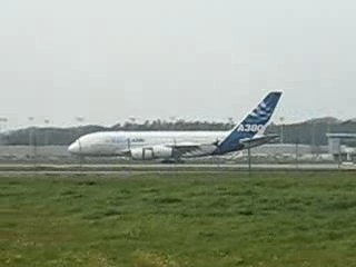 A380 - Atterrissage Blagnac - Vent 100kmh