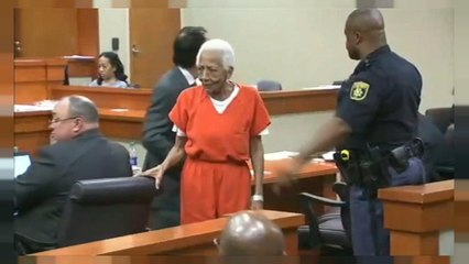 شاهد: محاكمة سيدة تبلغ 86 عاما بتهمة السرقة