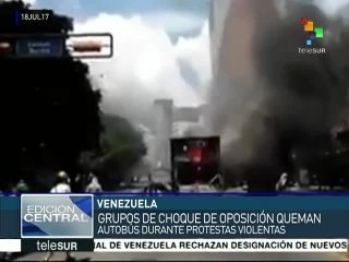 Venezuela: reportan camión quemado en nueva protesta opositora