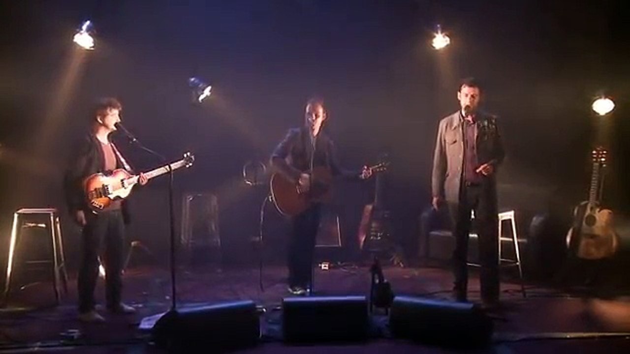 Renan Luce (Seuls à trois) - Je suis une bande de jeunes (Renaud cocer)