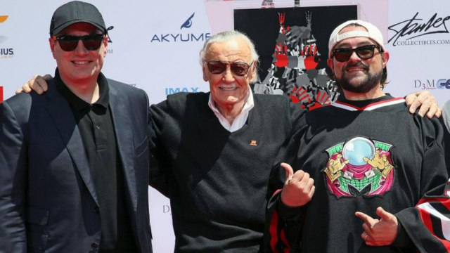 Stan Lee Honored at Hollywood's TCL Chinese Theater With Handprint Ceremony | THR News