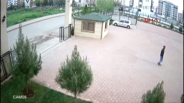 Diyarbakır 8 Bisiklet Çalan Kişi, Çıkarıldığı Mahkemede Tutuklandı