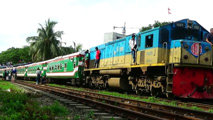 Chittagong bound Mahanagar provati Express Train of Bangladesh Railway departing Dhaka Airport Railway Station