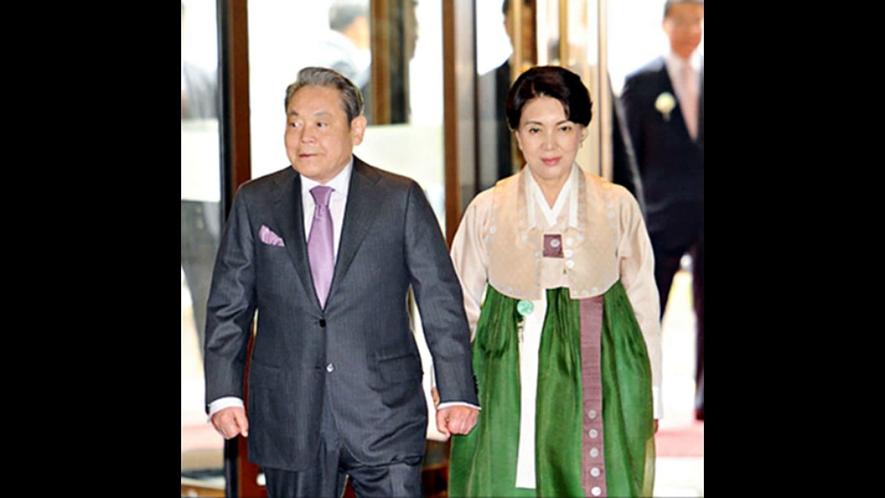 Lee Kun Hee and his wife Hong Ra hee