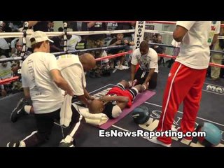 Floyd Mayweather Working Out At His Boxing Club in Las Vegas