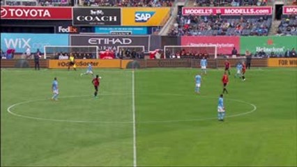 GOAL: David Villa finishes off a lightning-quick attack for NYCFC