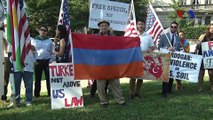 Türk Büyükelçilik Konutu Önünde Yeni Protesto