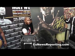 Floyd Mayweather Gets A Cool Gift