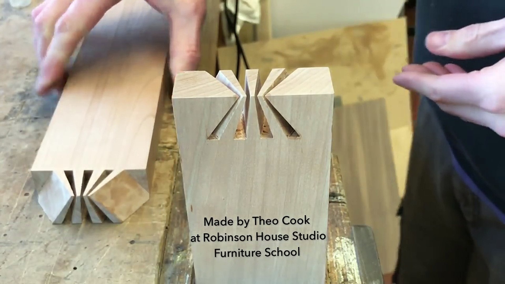 ⁣Amazing Japanese Sunrise dovetail joint. Japanese joinery.