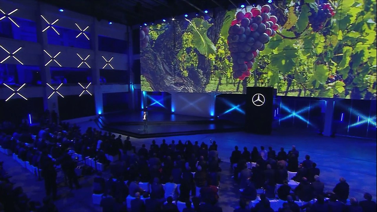 World Premiere of the Mercedes-Benz X-Class - Speech Volker Mornhinweg and design video