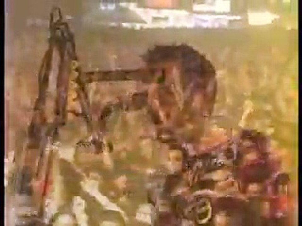 Muse - Stockholm Syndrome + Psycho Riff, Super Bock Super Rock, Parque de Tejo, Lisbon, Portugal 6/9/2004