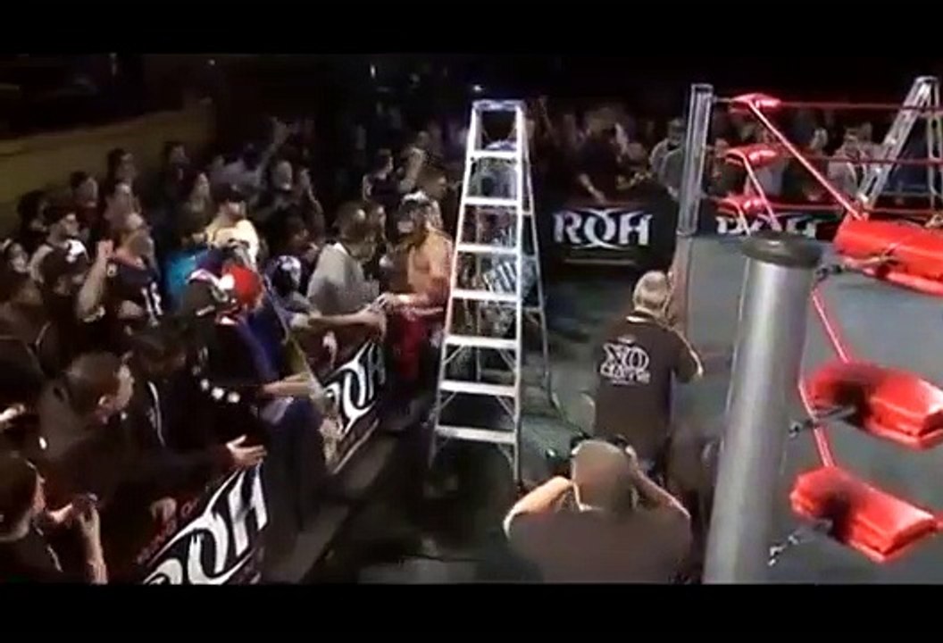 Kevin Steen vs El generico Ladder War