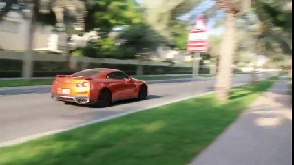 NISSAN GTR 2017 vs Lamborghini Huracan Race _HIGH