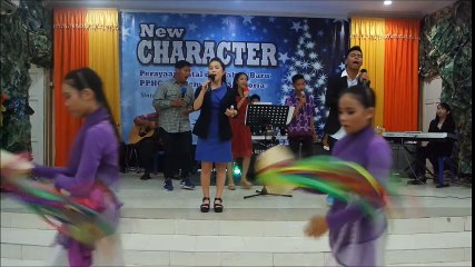 GPSK Gloria Sintang - Natal PPHG & Remaja - Gita Sorga Bergema (2015)