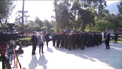 Başbakan Yıldırım, Boğaz Şehitliği'ni Ziyaret Etti (1)