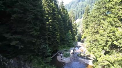 Doğal Güzelliğiyle Dikkat Çeken Tekmezar Şelalesi Havadan Görüntülendi